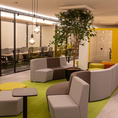 Z0QJWi8EhUrGW4M2qzWu